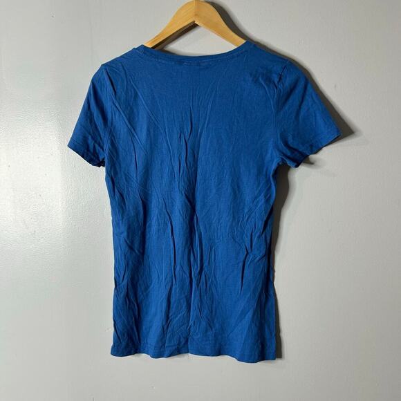 Abercrombie & Fitch Class Flirt Graphic Tee Shirt - Picture 6 of 7